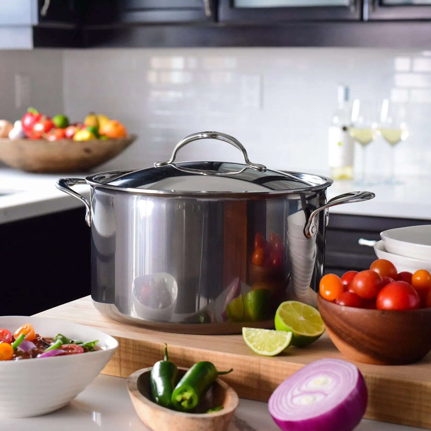 Hestan Nanobond Stock Pot