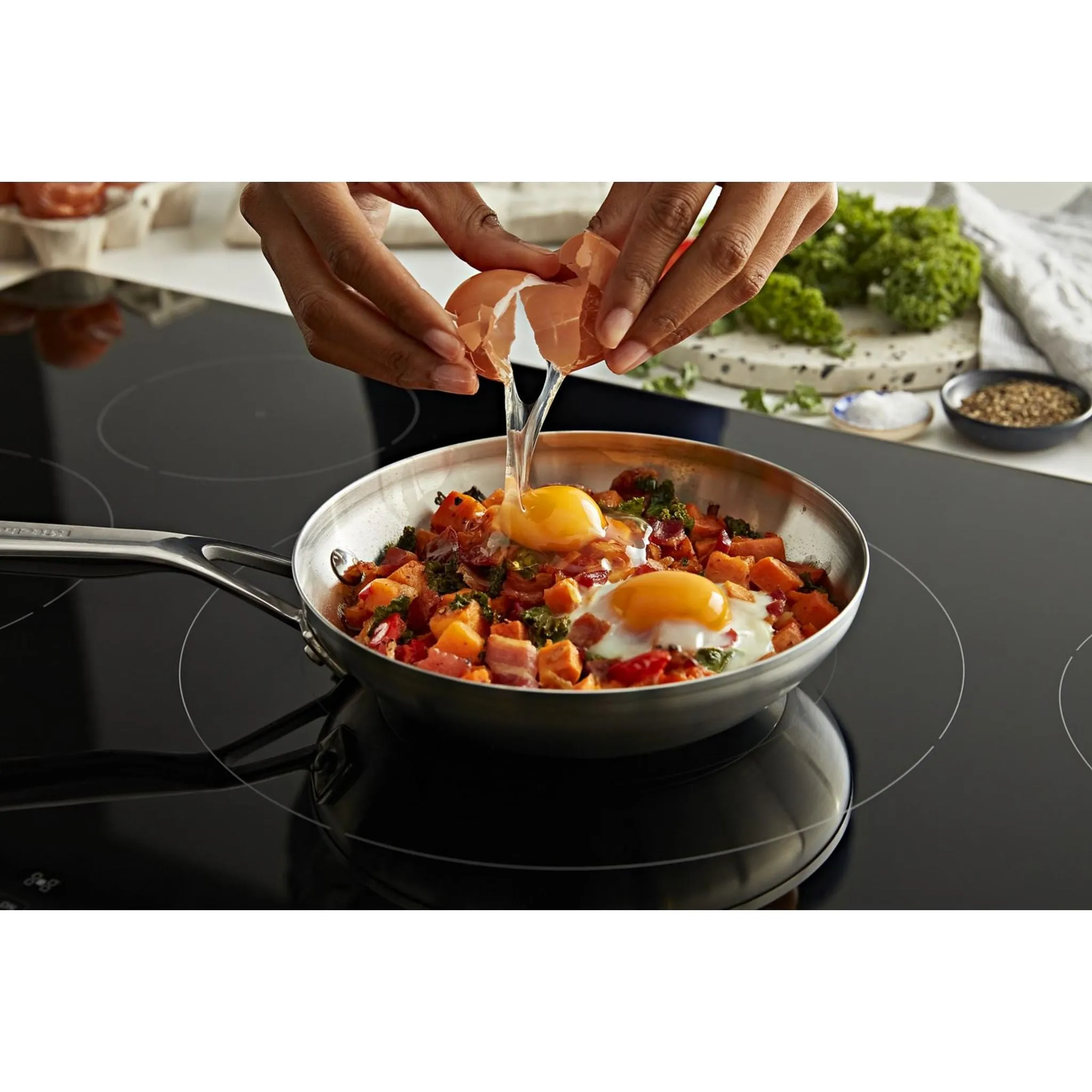 KitchenAid  36" 5-Element Sensor Induction Cooktop (KCIG556JSS)